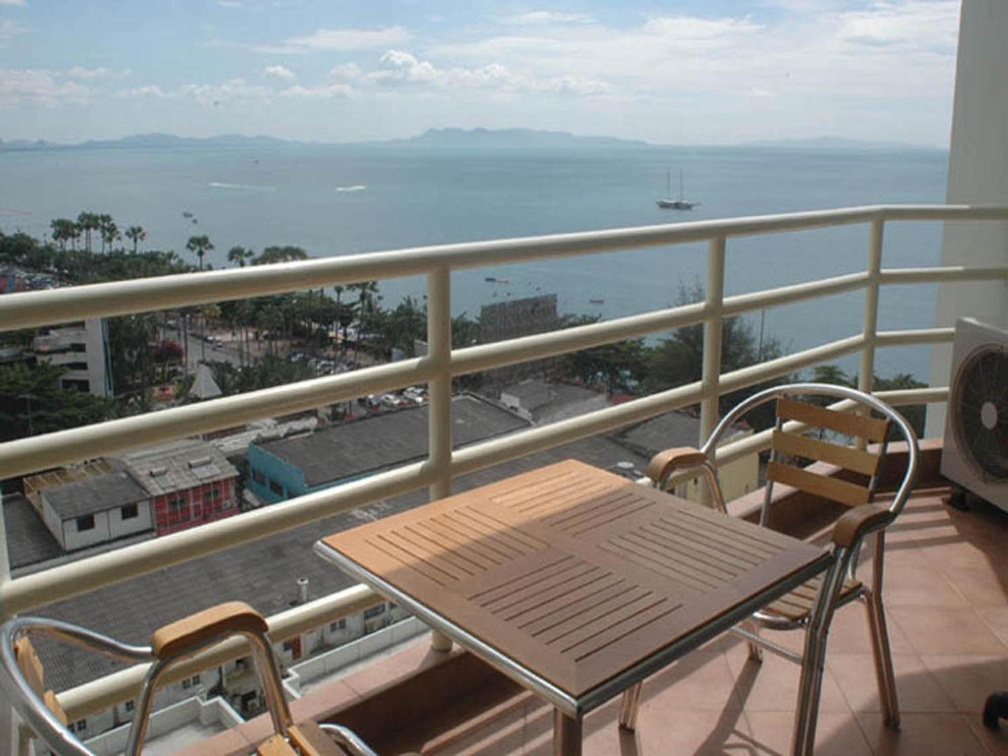 Apartments At View Talay Pattaya Rom bilde