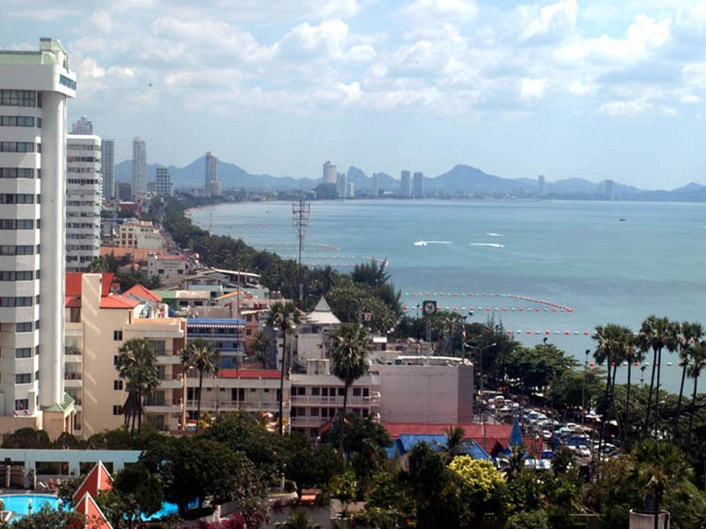 Apartments At View Talay Pattaya Eksteriør bilde